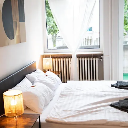 Apartmán Me Living Innenstadt 10 Meter Balkon *