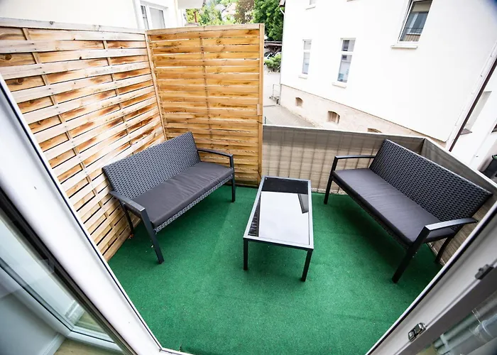 Me Living Innenstadt 10 Meter Balkon Bad Pyrmont