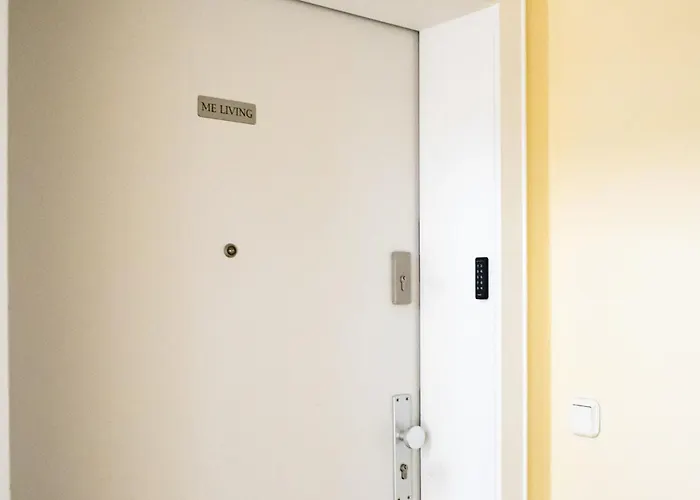 Apartament Me Living Innenstadt 10 Meter Balkon *