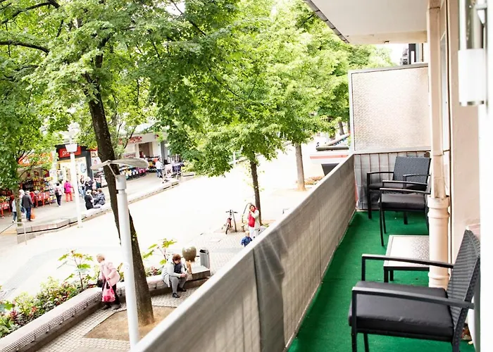Apartament Me Living Innenstadt 10 Meter Balkon *