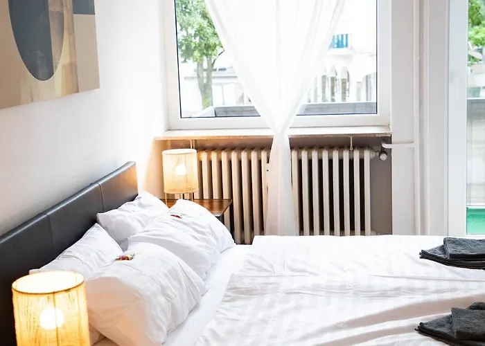 Apartament Me Living Innenstadt 10 Meter Balkon *