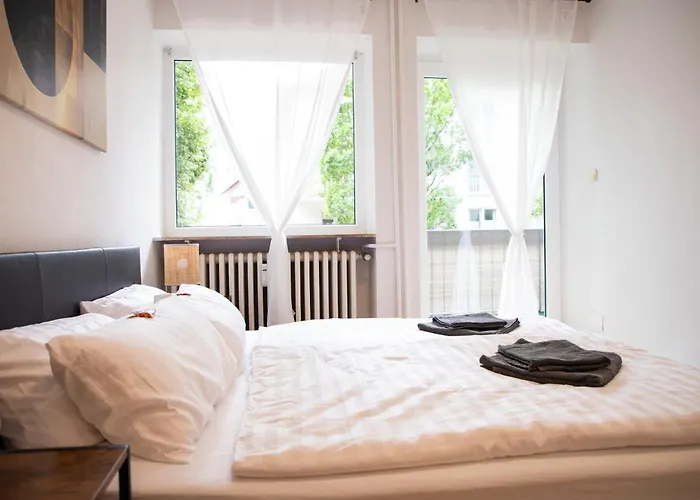 Me Living Innenstadt 10 Meter Balkon